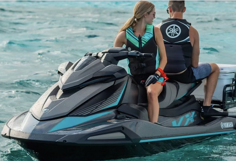 Yamaha VX Cruiser Waverunner