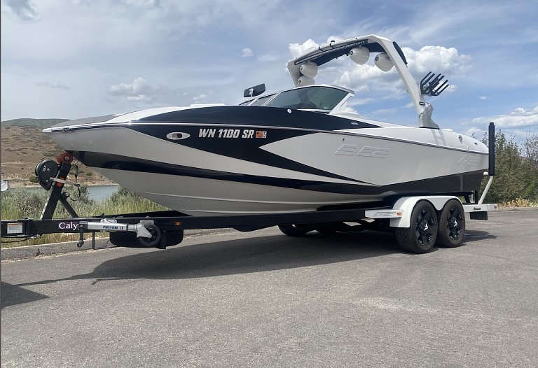 2019 MB B52